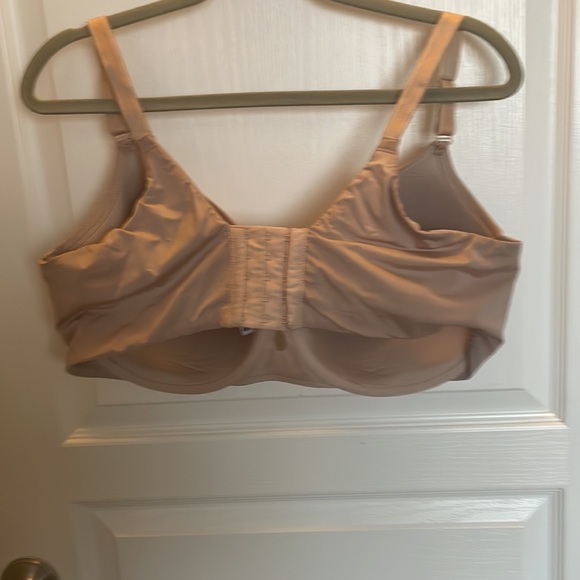 Lightly line T-shirt bra torrid - Picture 6 of 7